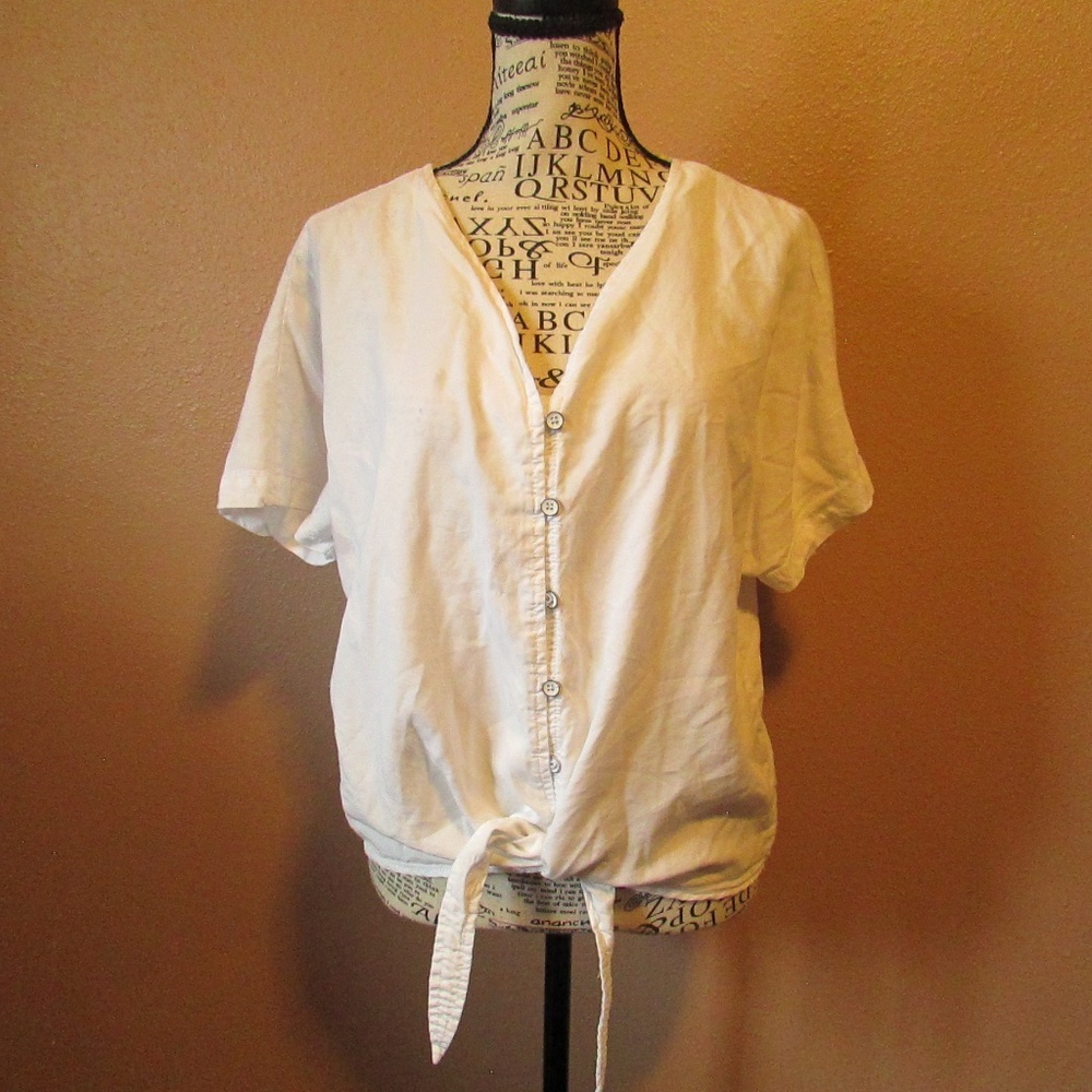 Velvet Heart Crisp White Button Down Shirt